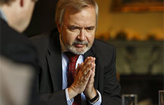 ΝΕΑ ΕΙΔΗΣΕΙΣ (Ο ατάλαντος κύριος Χόγερ)