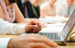 ΝΕΑ ΕΙΔΗΣΕΙΣ (Δείτε τι αποζημίωση θα πάρουν οι απολυμένοι του Δημοσίου)