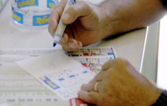 ΝΕΑ ΕΙΔΗΣΕΙΣ (Γιατί ο νεαρός που έπαιξε το δελτίο των 3.000 ευρώ δεν κέρδισε το Τζόκερ; (ΦΩΤΟ))