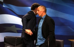 ΝΕΑ ΕΙΔΗΣΕΙΣ (Αποκάλυψη Ντάισελμπλουμ – Τι είπε στο αυτί του Βαρουφάκη; (βίντεο))