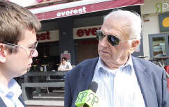 ΝΕΑ ΕΙΔΗΣΕΙΣ (Στην Πιάτσα με τον Γιάννη: Ρωτώντας τους πολίτες για την επαναλειτουργία της ΕΡΤ)