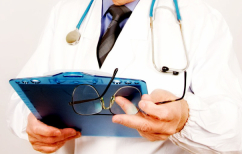 ΝΕΑ ΕΙΔΗΣΕΙΣ (Γερμανία: Οι έλληνες γιατροί ανέβασαν το επίπεδο του συστήματος υγείας)