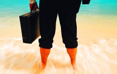 ΝΕΑ ΕΙΔΗΣΕΙΣ (Οι «last minute» κρατήσεις σώζουν τον τουρισμό, Τσίπρας ή Ανδρεάδης θα κερδίσει το στοίχημα)