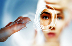 ΝΕΑ ΕΙΔΗΣΕΙΣ (Τα πέντε σοβαρά λάθη που κάνεις με τους φακούς επαφής)