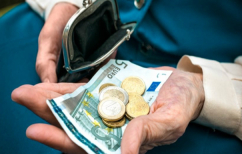 ΝΕΑ ΕΙΔΗΣΕΙΣ (Ξανά στην Ολομέλεια του ΣτΕ αναδρομικά και περικοπές σε συντάξεις, δώρα και άδειες)