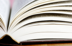 ΝΕΑ ΕΙΔΗΣΕΙΣ (Νέα στήλη βιβλιοκριτικής στο RizopoulosPost – Η γωνιά του βιβλίου)