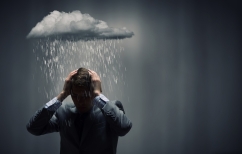 ΝΕΑ ΕΙΔΗΣΕΙΣ (Έρευνα : Έξι στους δέκα ανθρώπους έχουν κατάθλιψη τον τελευταίο μήνα της ζωής τους)