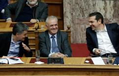 ΝΕΑ ΕΙΔΗΣΕΙΣ (Γιατί ο Τσίπρας δίνει επιδόματα αντί να μειώσει φόρους;)