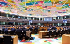 ΝΕΑ ΕΙΔΗΣΕΙΣ (Αμφιβολίες για την εκταμίευση του 1 δισ. από το Eurogroup)