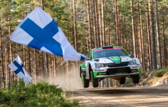 ΝΕΑ ΕΙΔΗΣΕΙΣ (Στην κορυφή του Ράλλυ Φινλανδίας η Škoda Fabia R5)