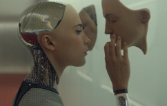 ΝΕΑ ΕΙΔΗΣΕΙΣ (Δημιουργήθηκε το πρώτο ρομπότ που μπορεί να «φανταστεί» τον εαυτό του (βίντεο))