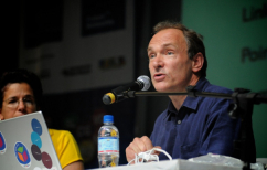 Silvio Tanaka www.flickr.com/tanaka